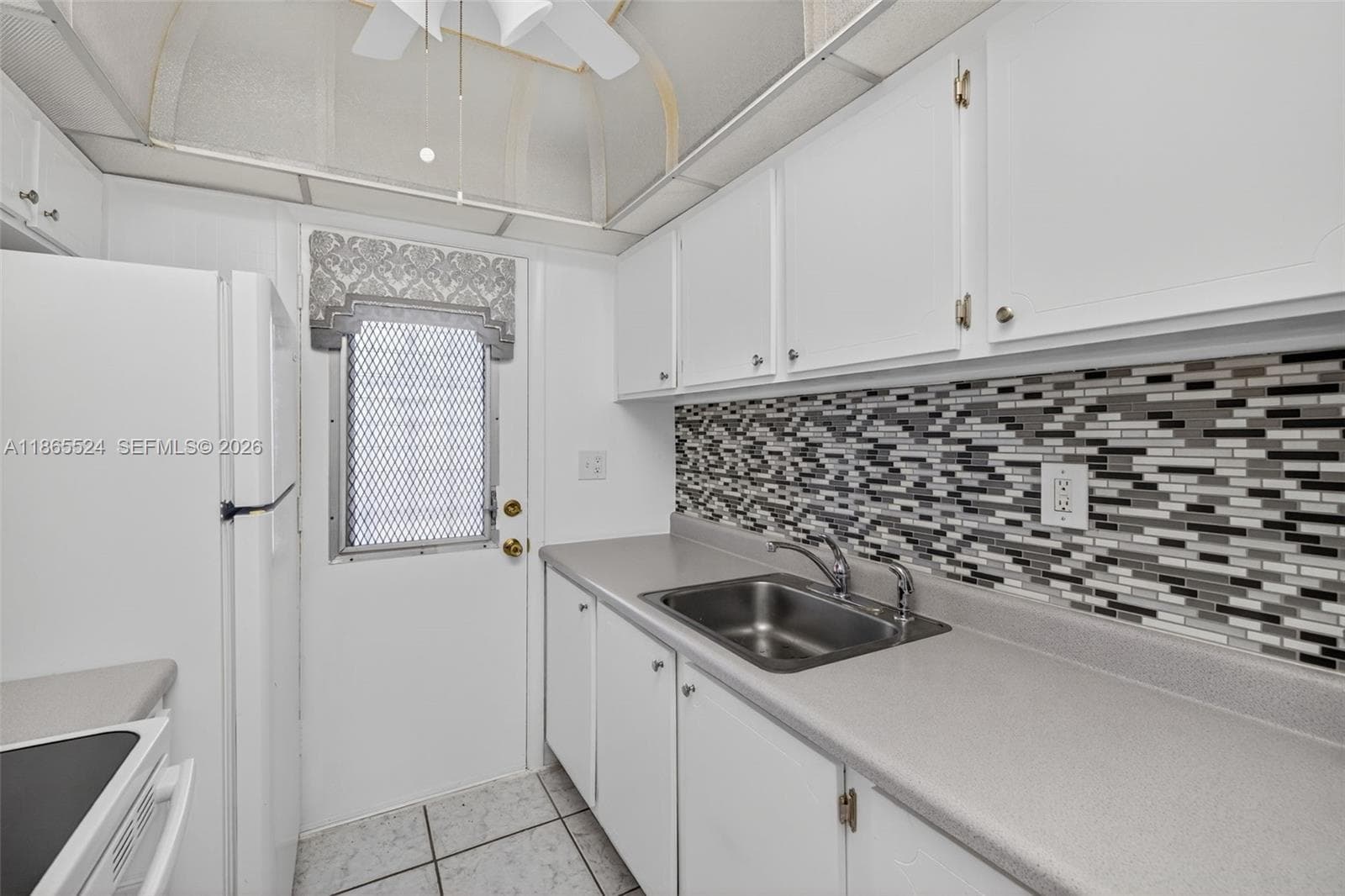 16901 NE 13th Ave # 210, Miami FL 33162 photo 3