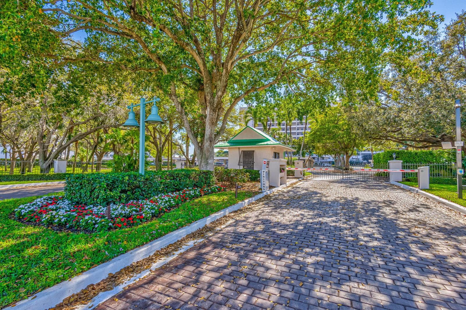 356 Golfview Road # 609, North Palm Beach FL 33408 photo 3