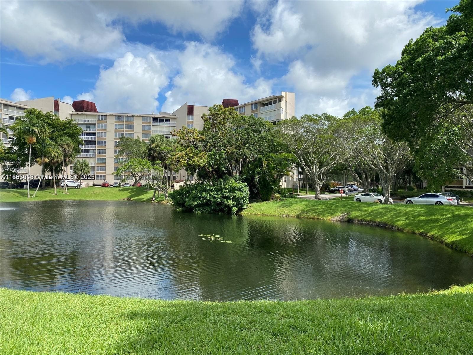 7051 Environ Blvd # 431, Lauderhill FL 33319 photo 2