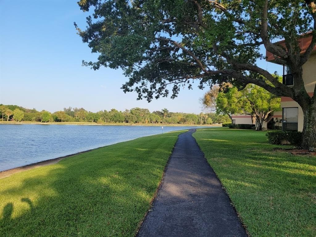 2744 S Carambola Circle # 1919, Coconut Creek FL 33066 photo 3