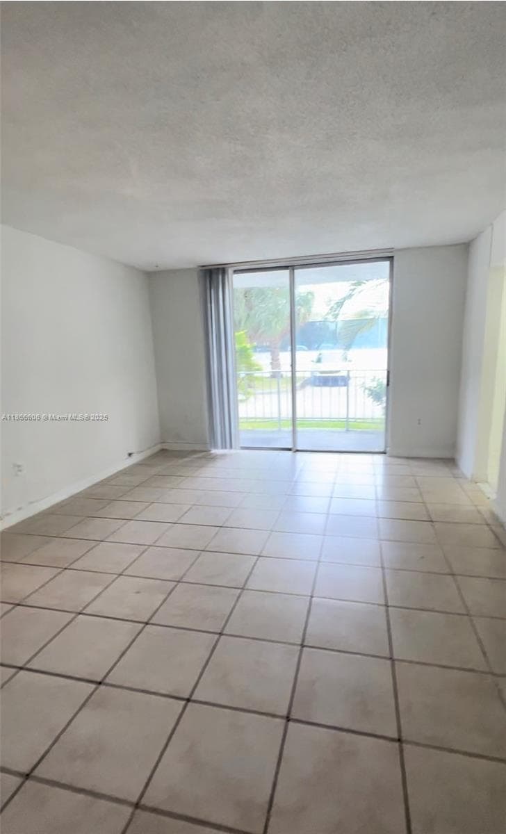 498 NW 165th St Rd # 101, Miami FL 33169