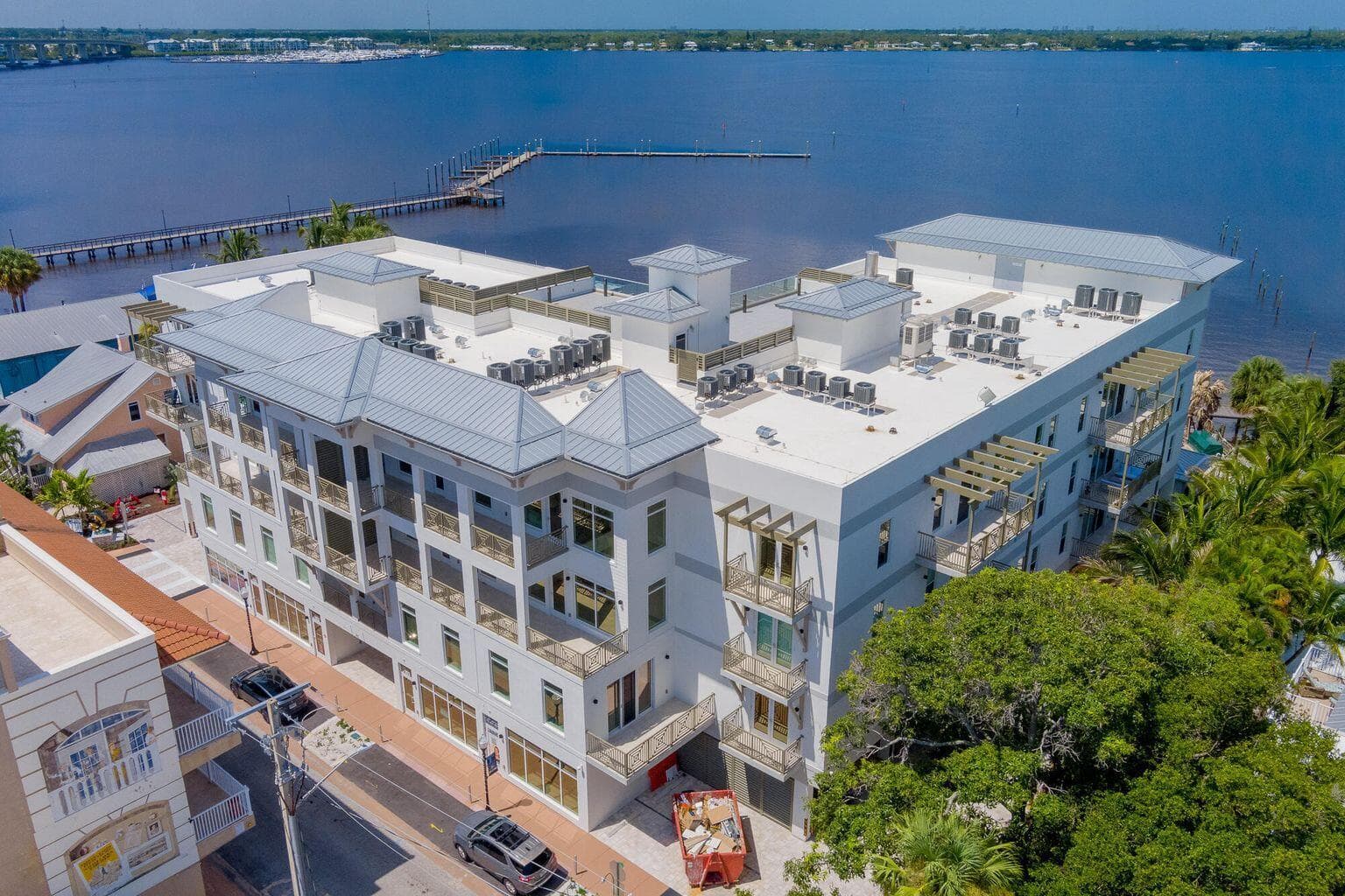 41 SW Seminole Street # 410, Stuart FL 34994 photo 2