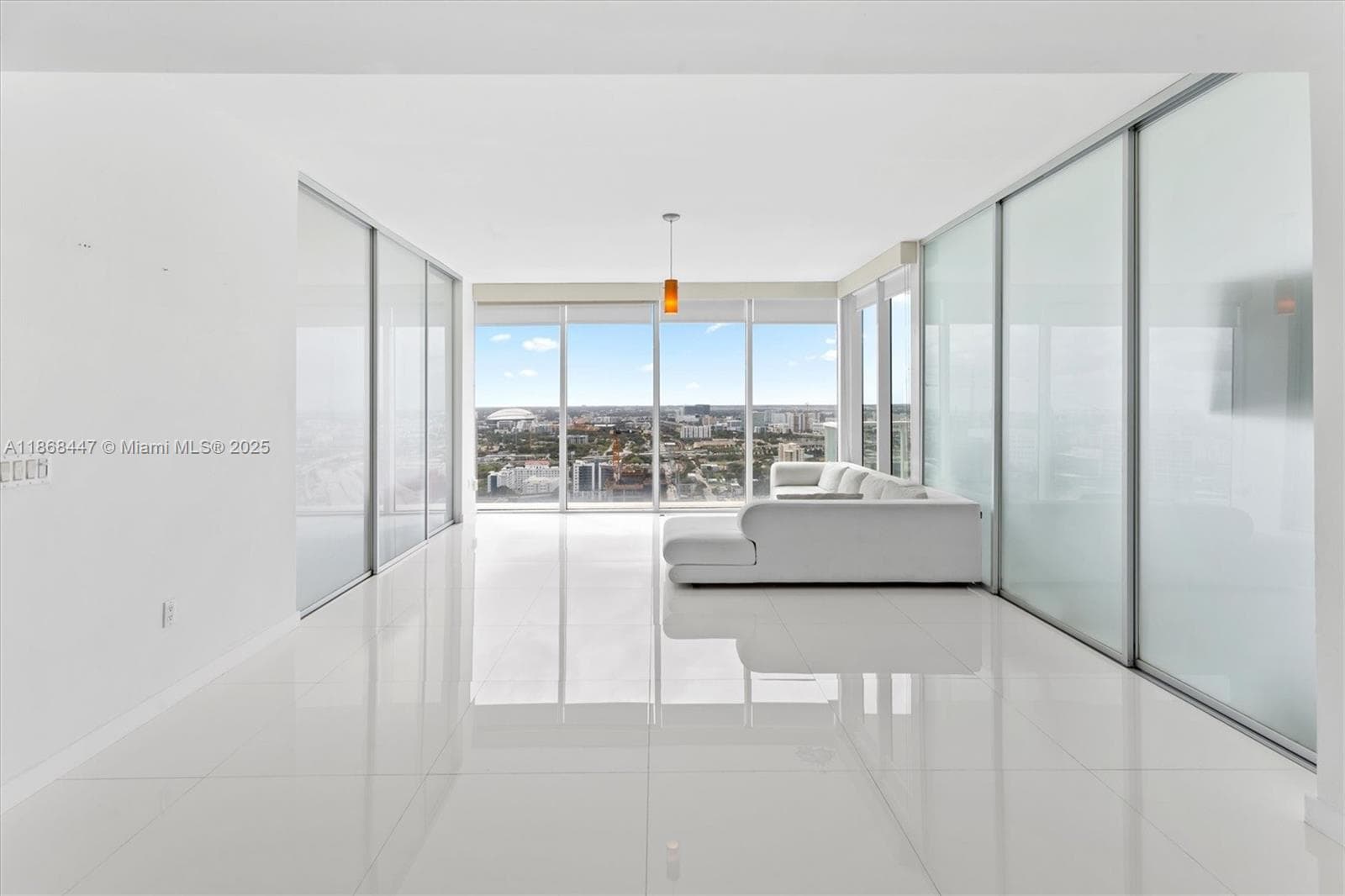 1040 Biscayne Blvd # 3106, Miami FL 33132 photo 4