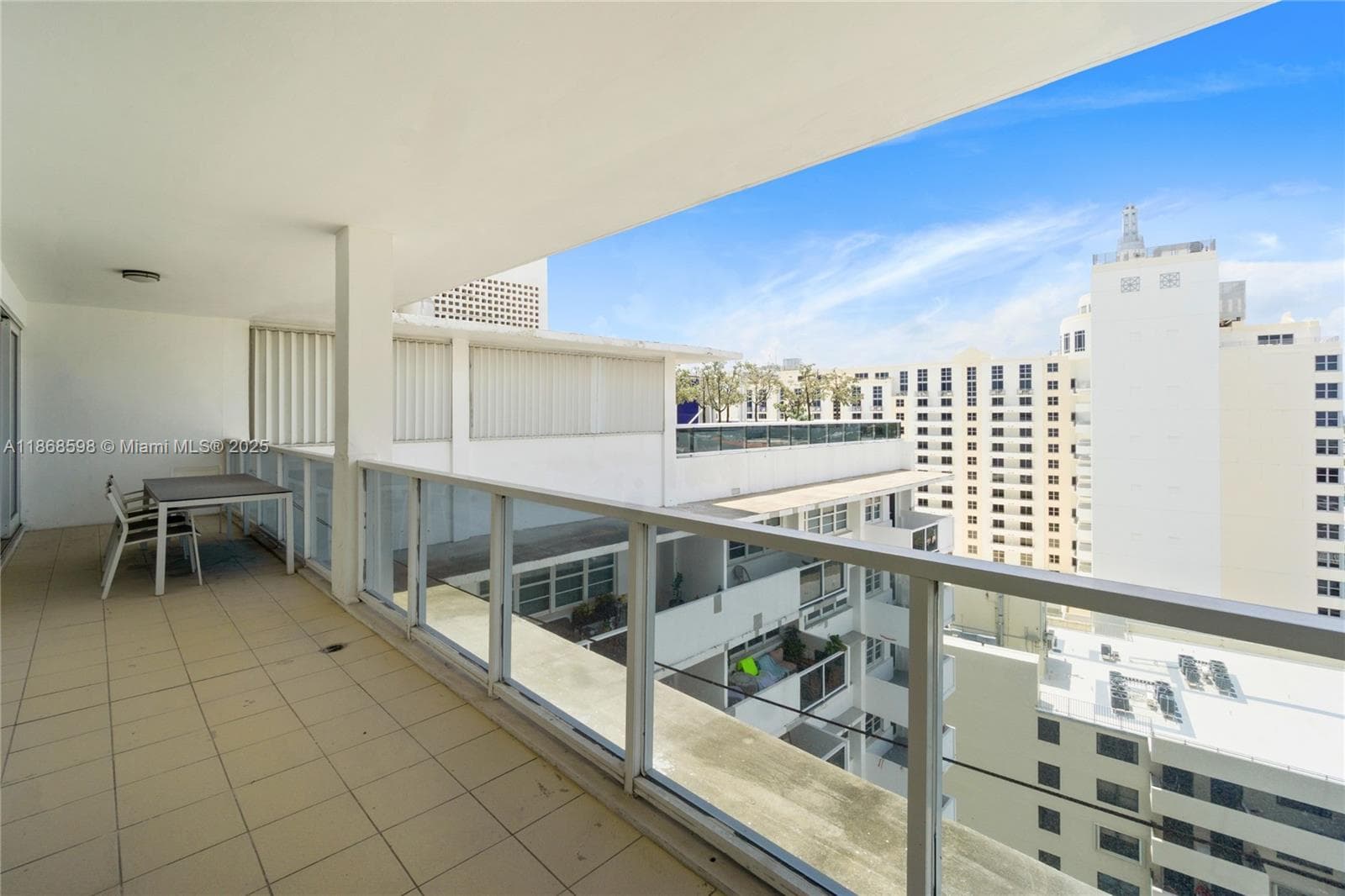 100 Lincoln Rd, Miami Beach FL 33139 photo 3
