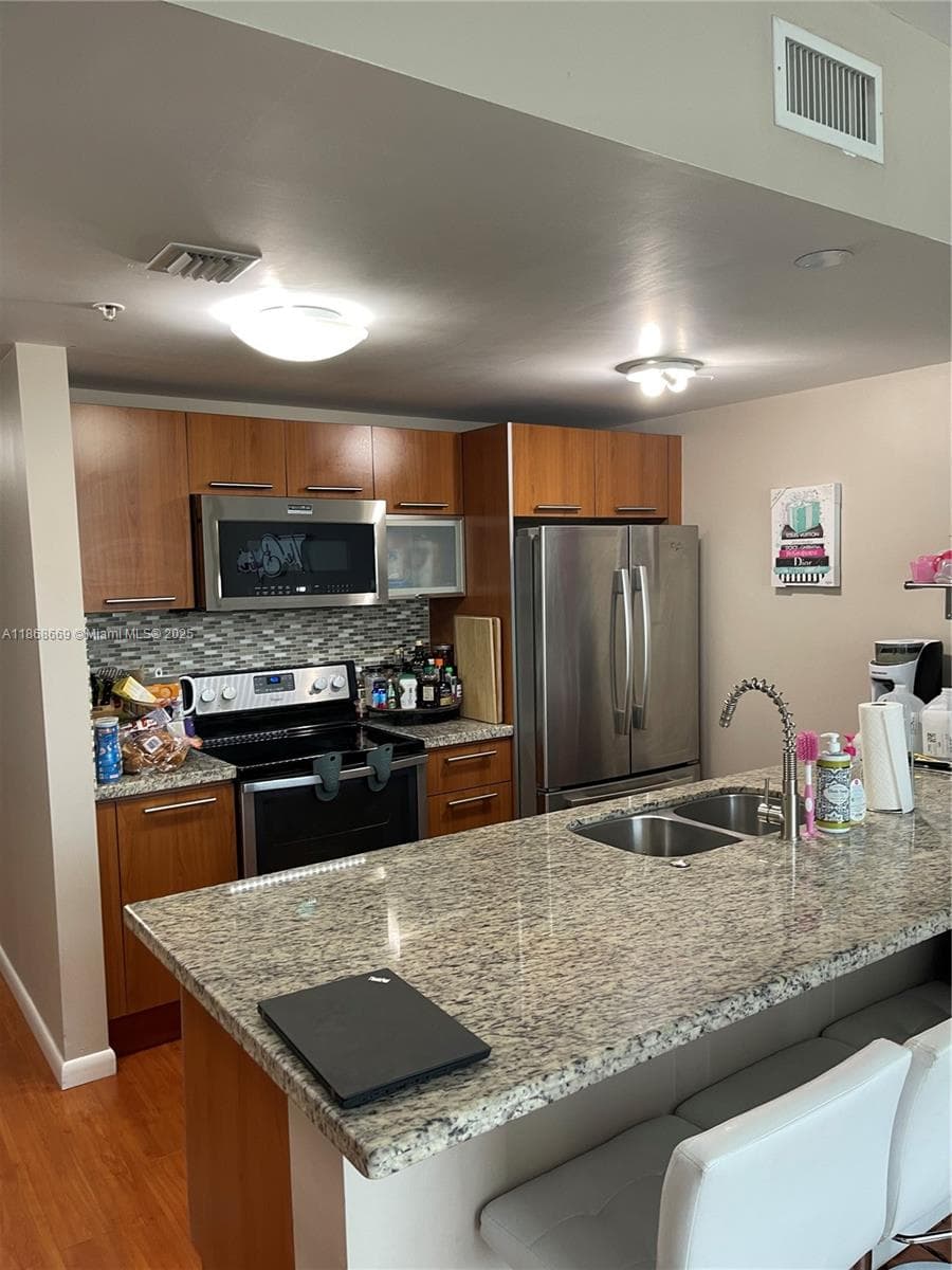 3000 NE 188th St # 706, Aventura FL 33180 photo 5
