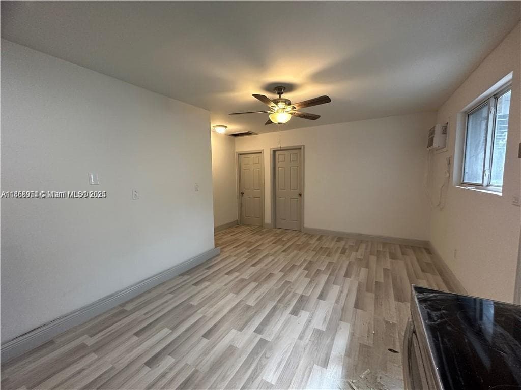 1255 NE 110th Ter, Miami FL 33161 photo 3