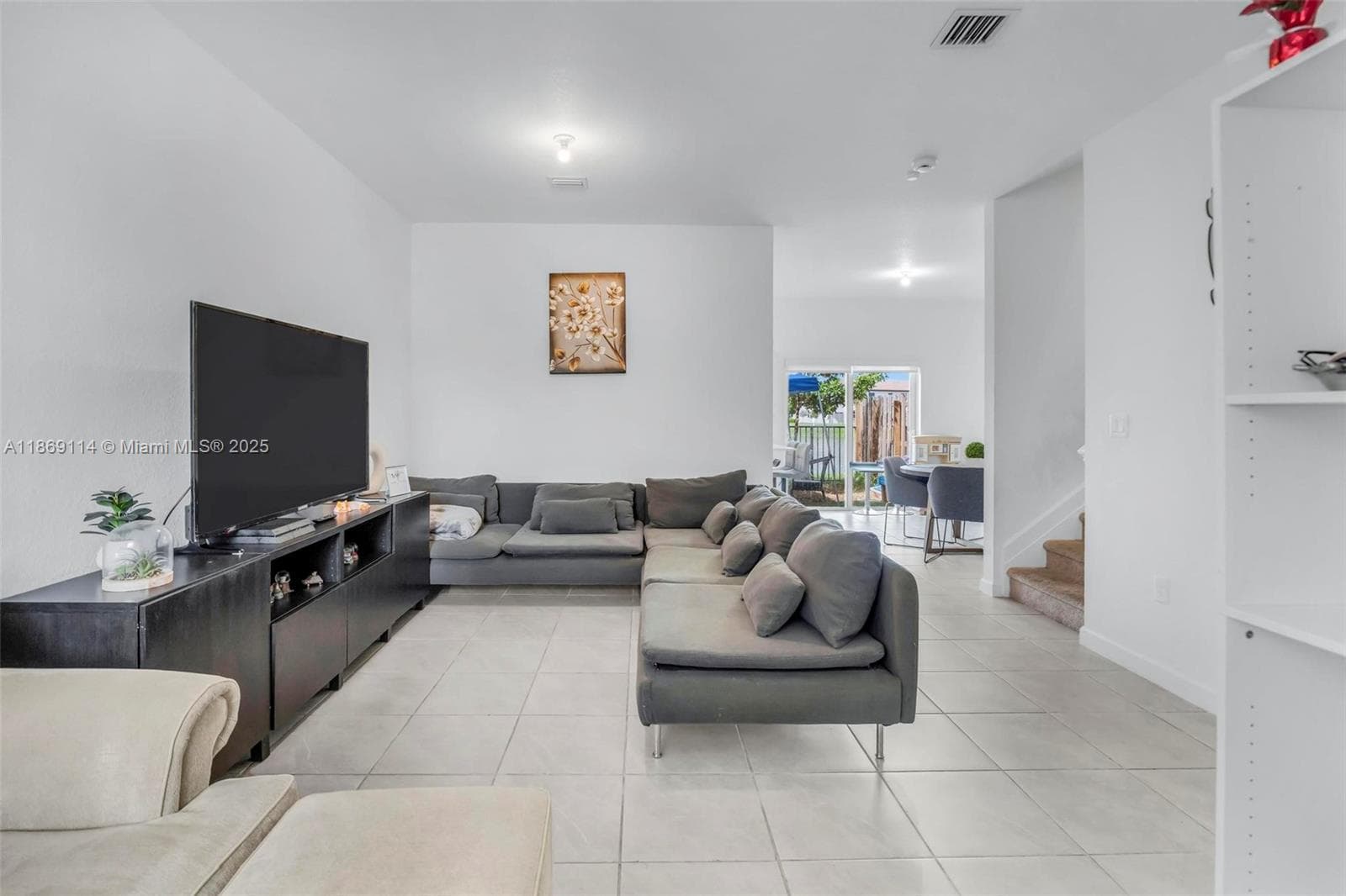 12774 NW 22nd Pl, Miami FL 33167 photo 2