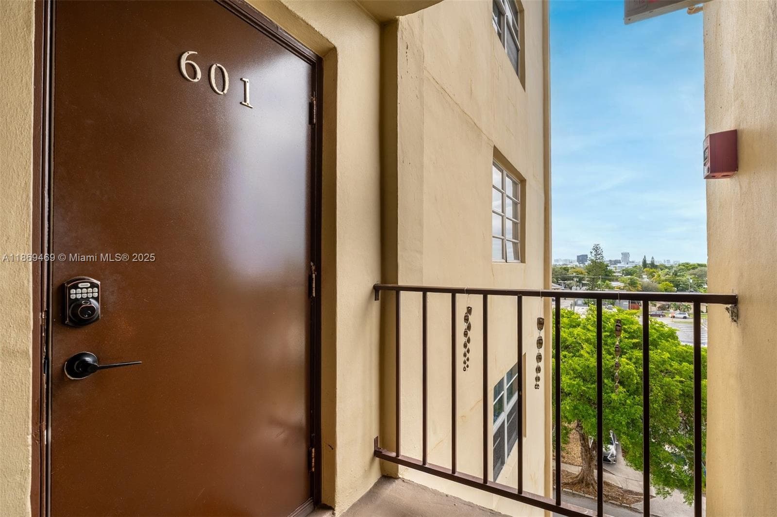 1811 Jefferson St # 601, Hollywood FL 33020 photo 2