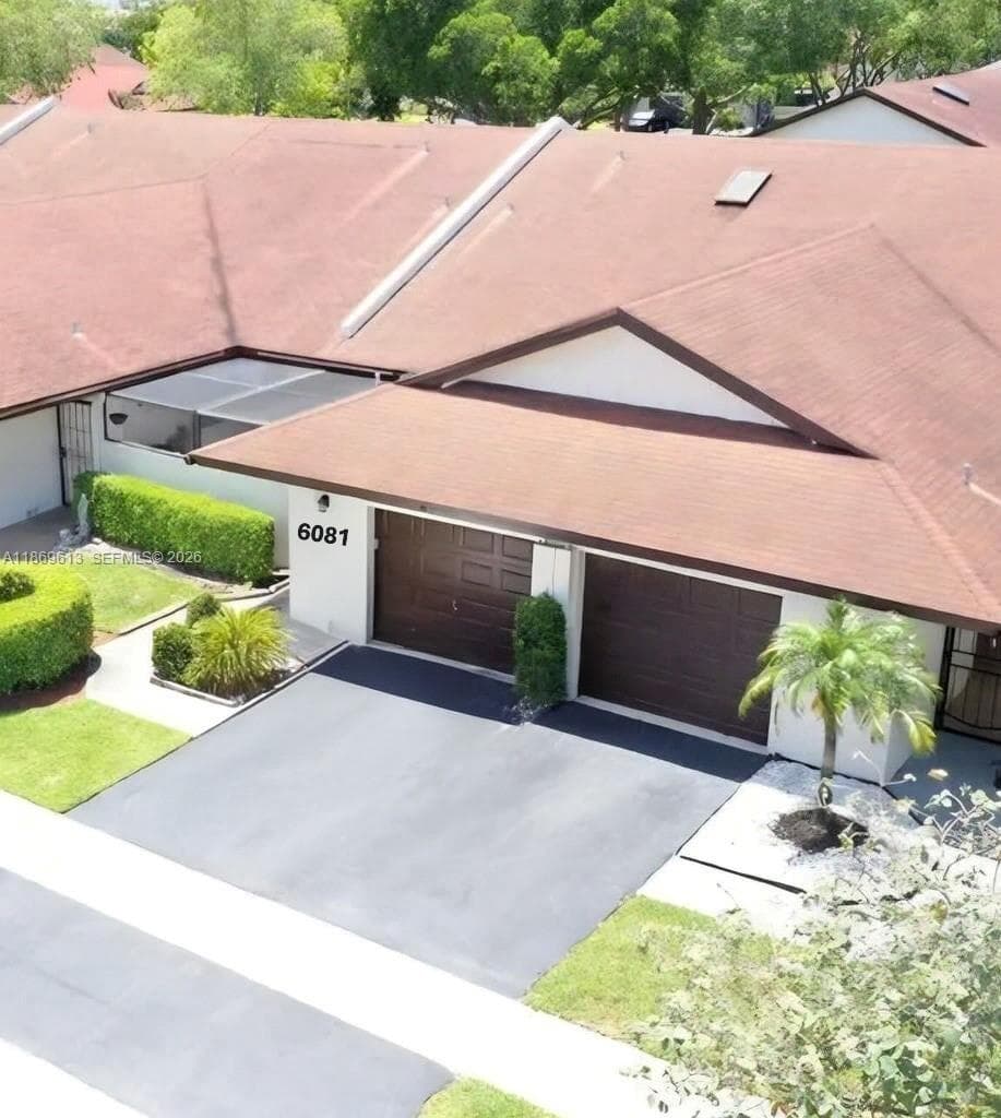 6081 NW 90th Ave, Tamarac FL 33321