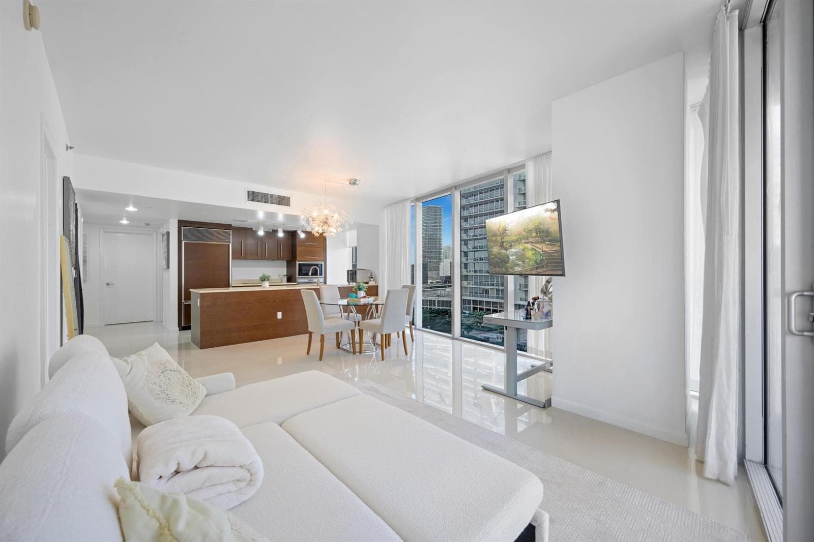 475 Brickell Avenue # 1815, Miami FL 33131 photo 5