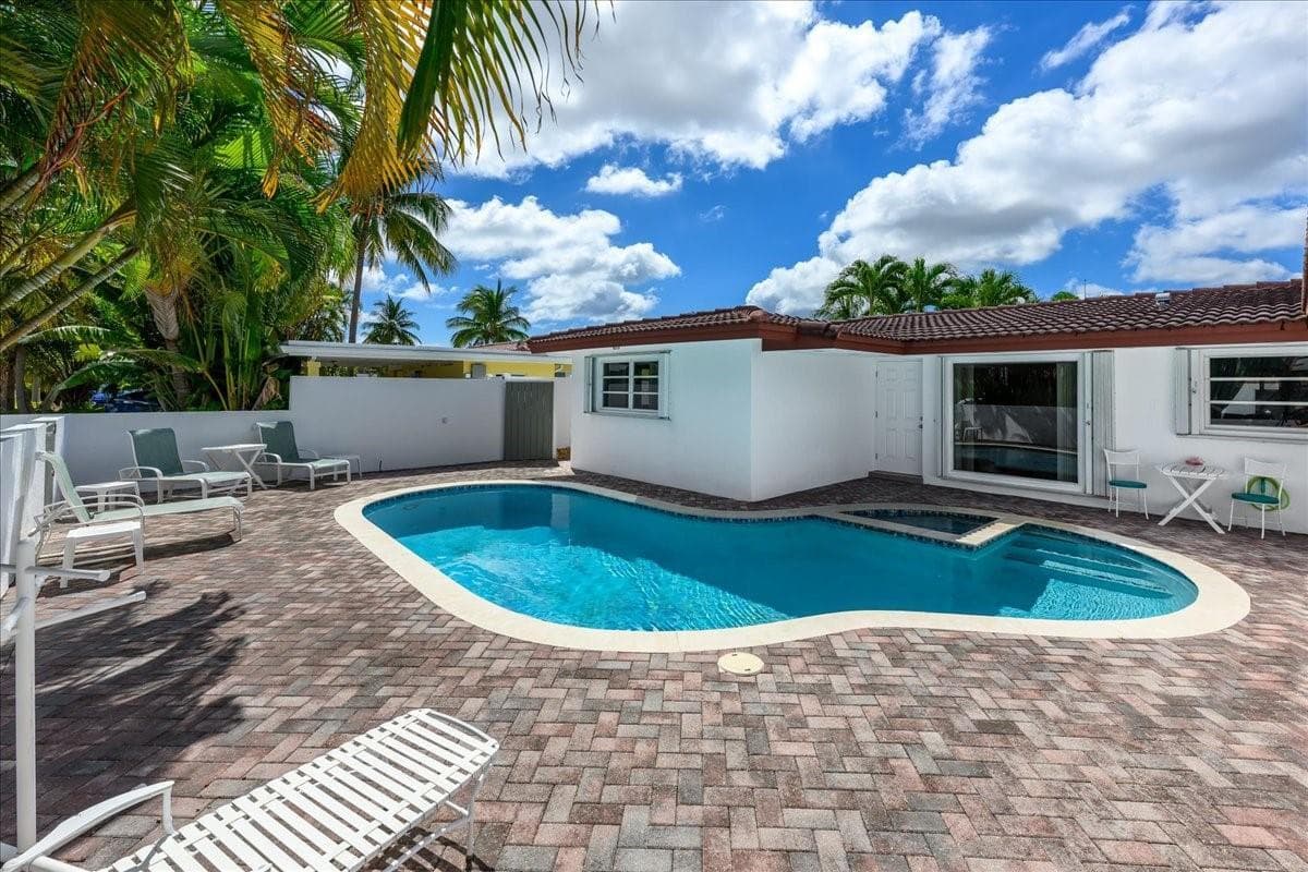 200 SE 11th Street, Pompano Beach FL 33060 photo 4