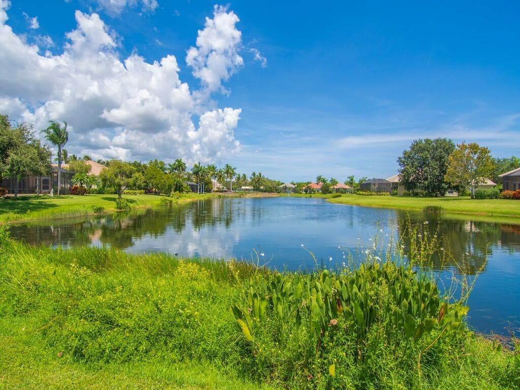 1208 Riverwind Circle, Vero Beach FL 32967 photo 4