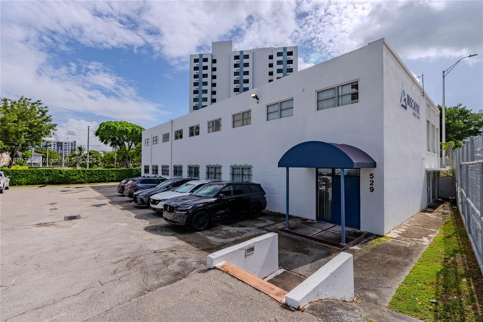 529 W Flagler St, Miami FL 33130 photo 4