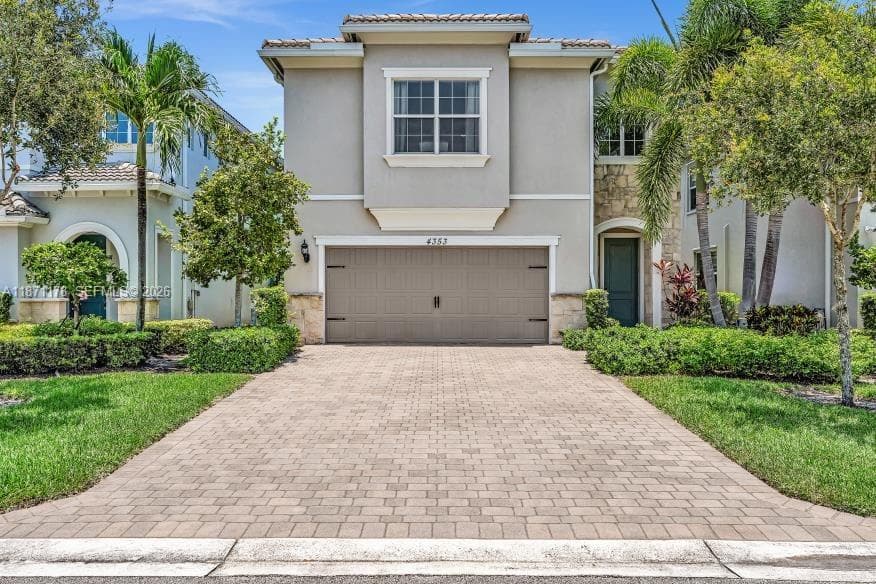 4353 Large Leaf Ln, Hollywood FL 33021 photo 2