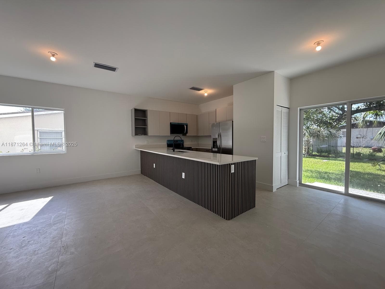 2788 NW 9th Pl # 0, Fort Lauderdale FL 33311 photo 5