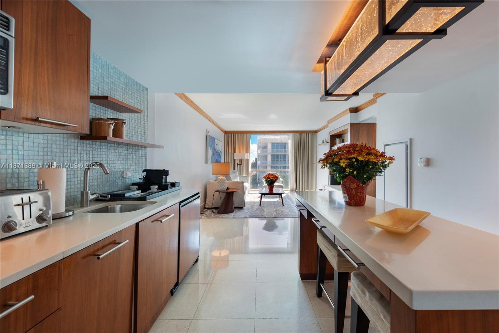 6801 Collins Ave, Miami Beach FL 33141 photo 3