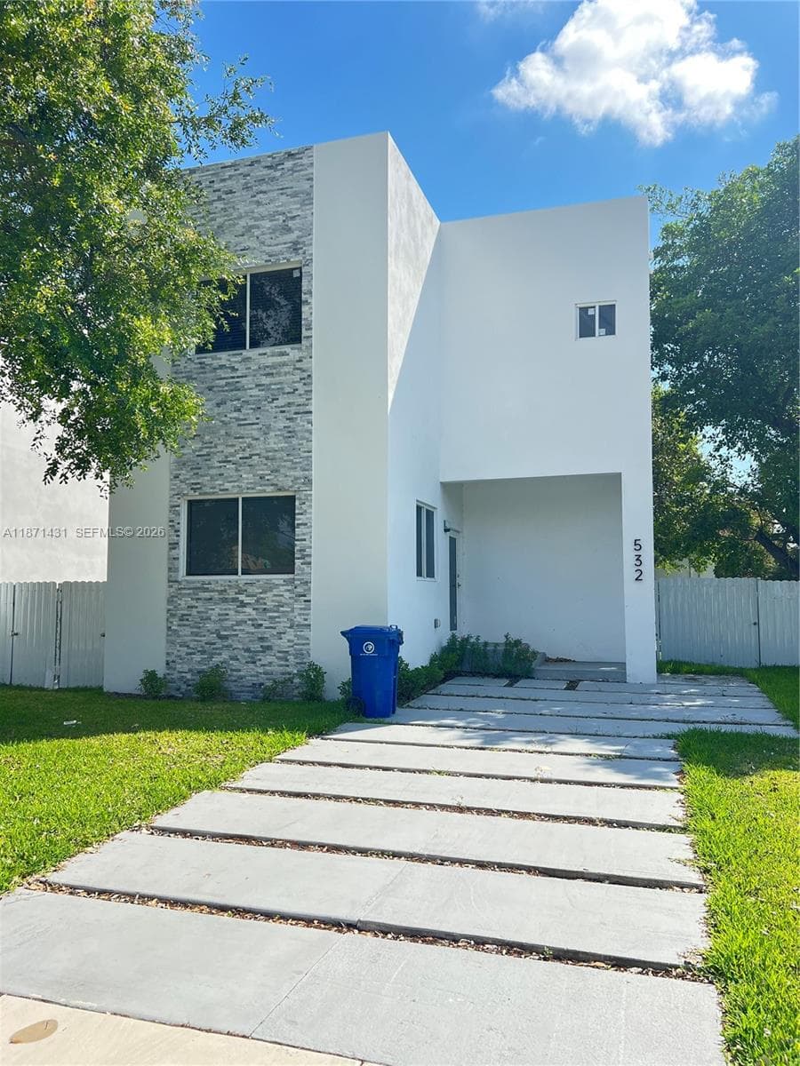 532 NW 17th Ave # 0, Fort Lauderdale FL 33311