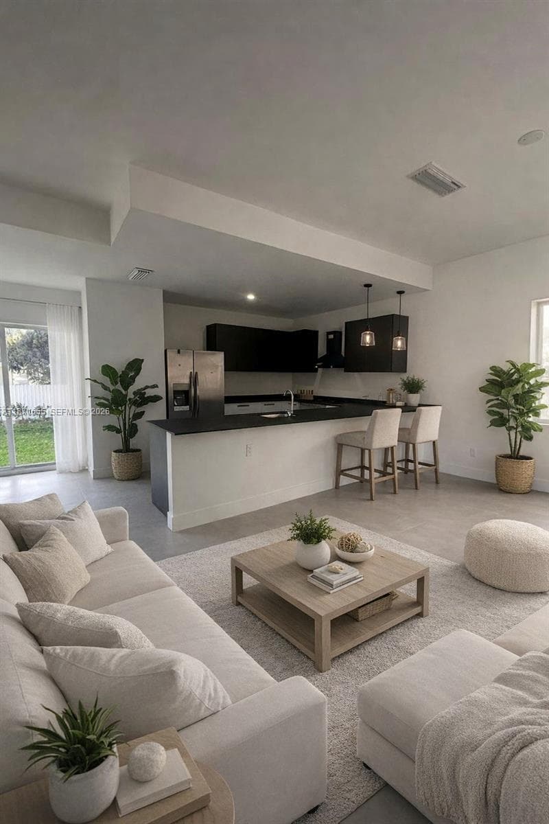 538 NW 17th Ave, Fort Lauderdale FL 33311 photo 2