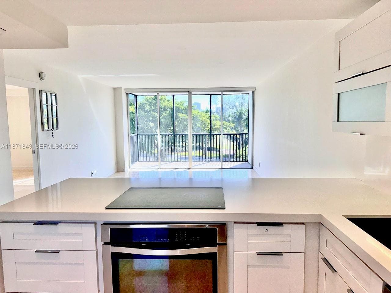 3301 N Country Club Dr # 410, Aventura FL 33180 photo 2