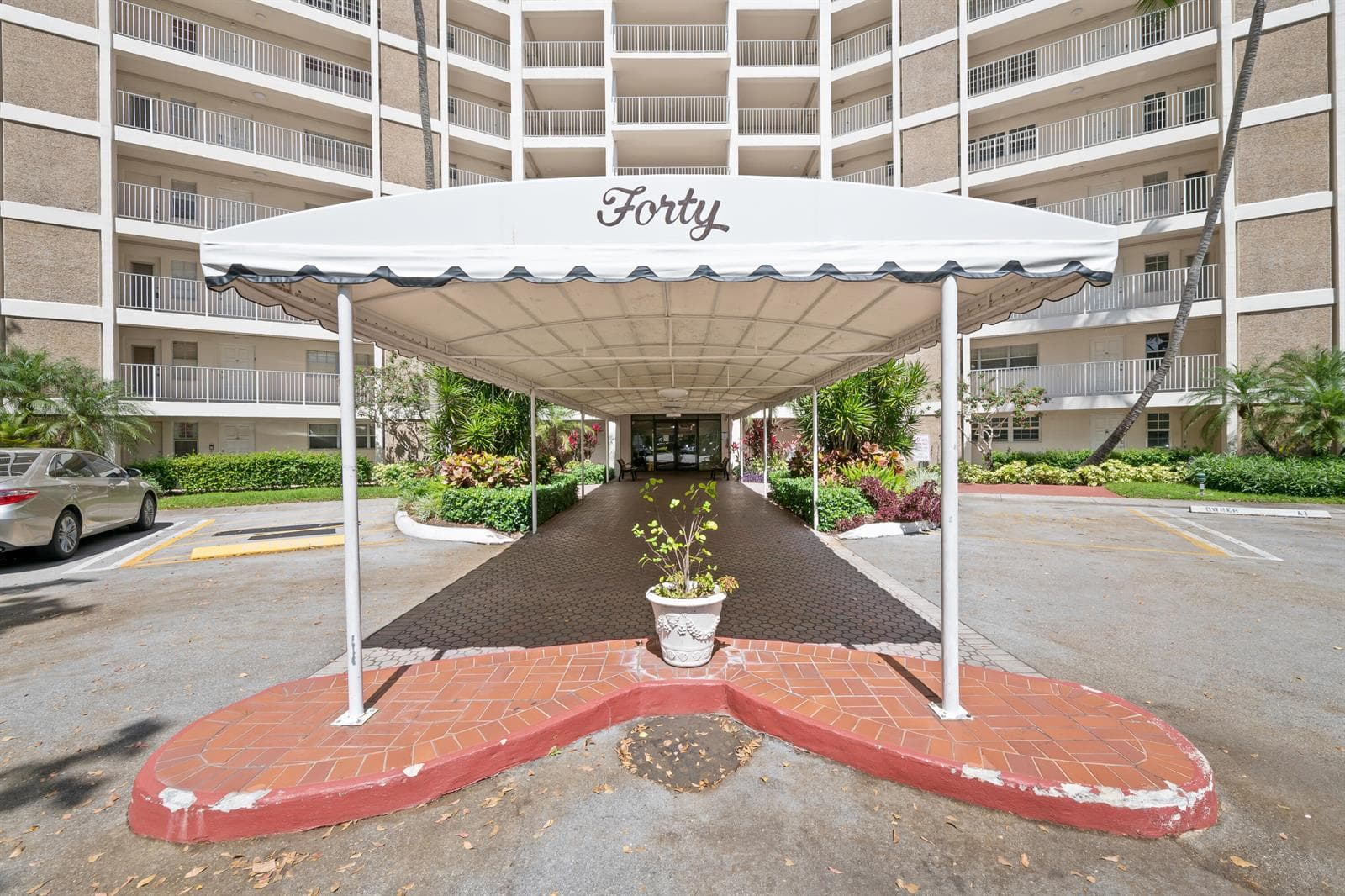 3051 N Course Drive # 211, Pompano Beach FL 33069 photo 4