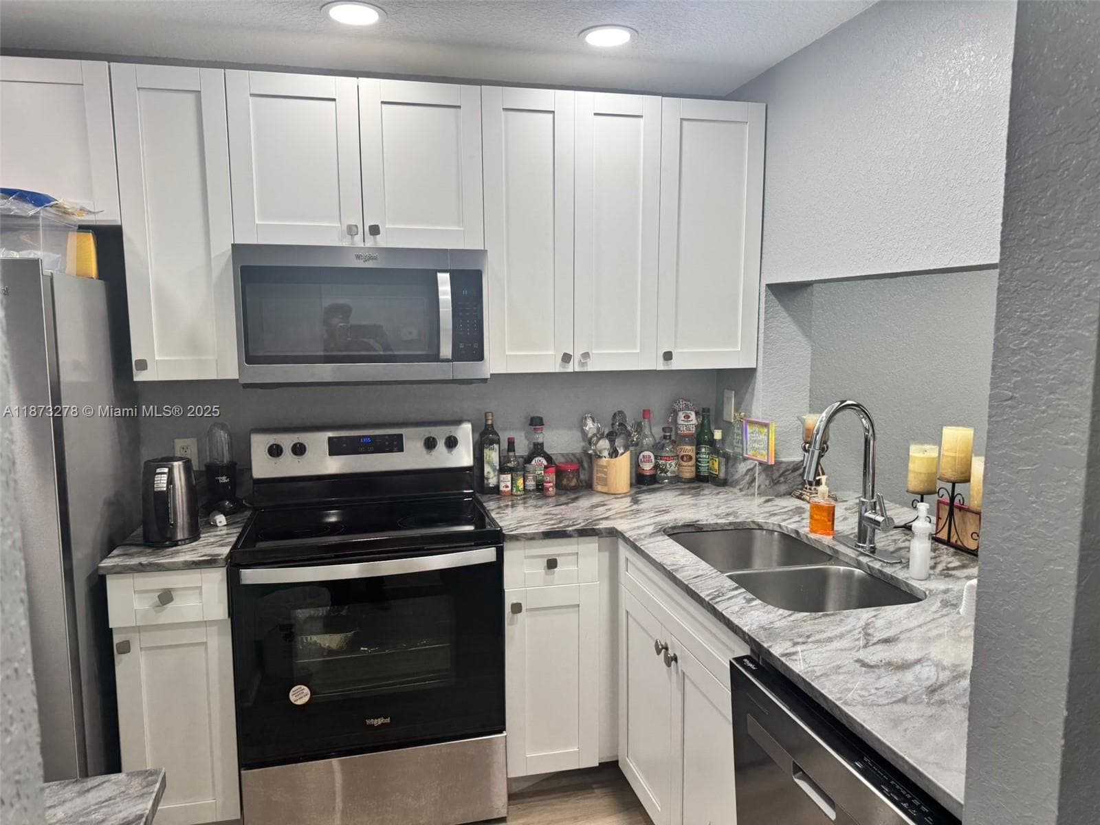 10332 Sunrise Lakes Blvd # 106, Sunrise FL 33322 photo 5