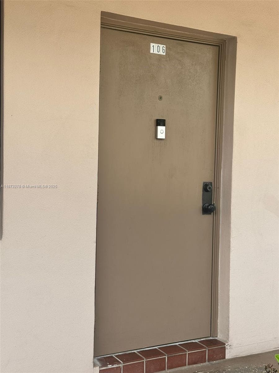 10332 Sunrise Lakes Blvd # 106, Sunrise FL 33322 photo 4