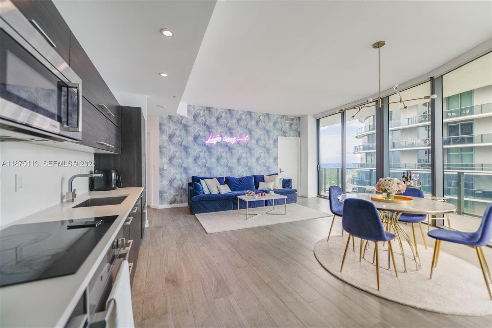 45 SW 9th ST # 4108, Miami FL 33130 photo 3