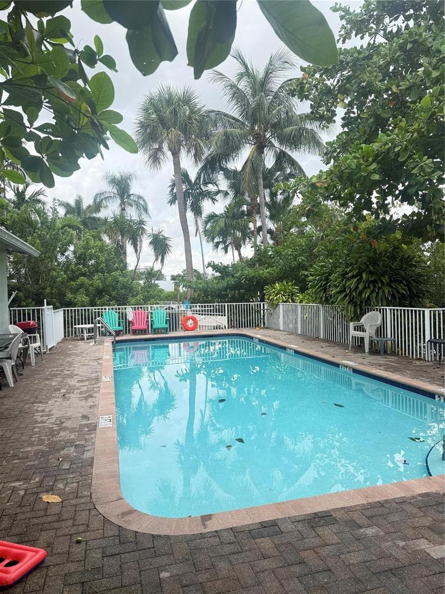 835 NE 18th Court, Fort Lauderdale, FL 33305 photo 3