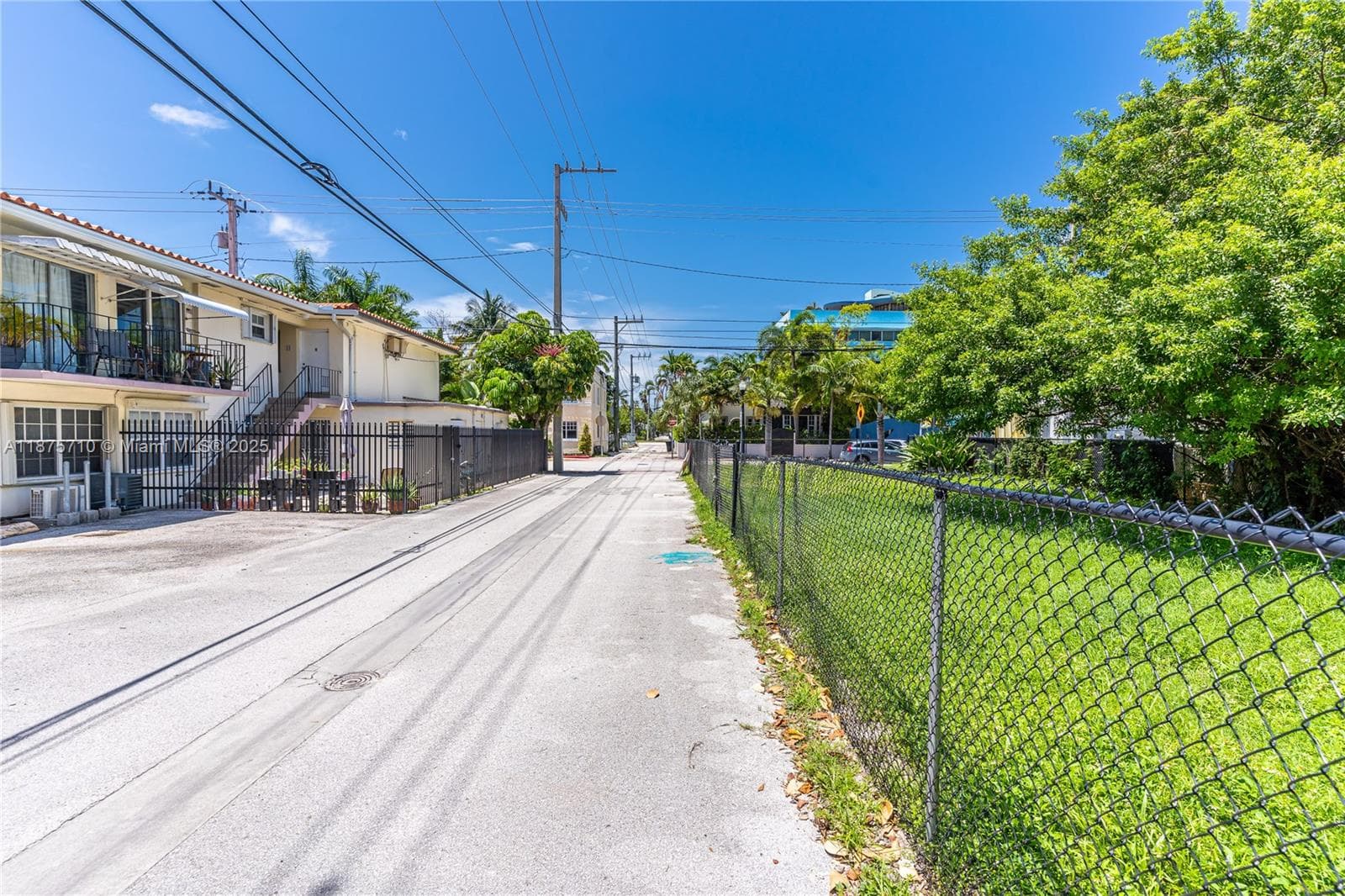 918 4th St, Miami Beach FL 33139 photo 3