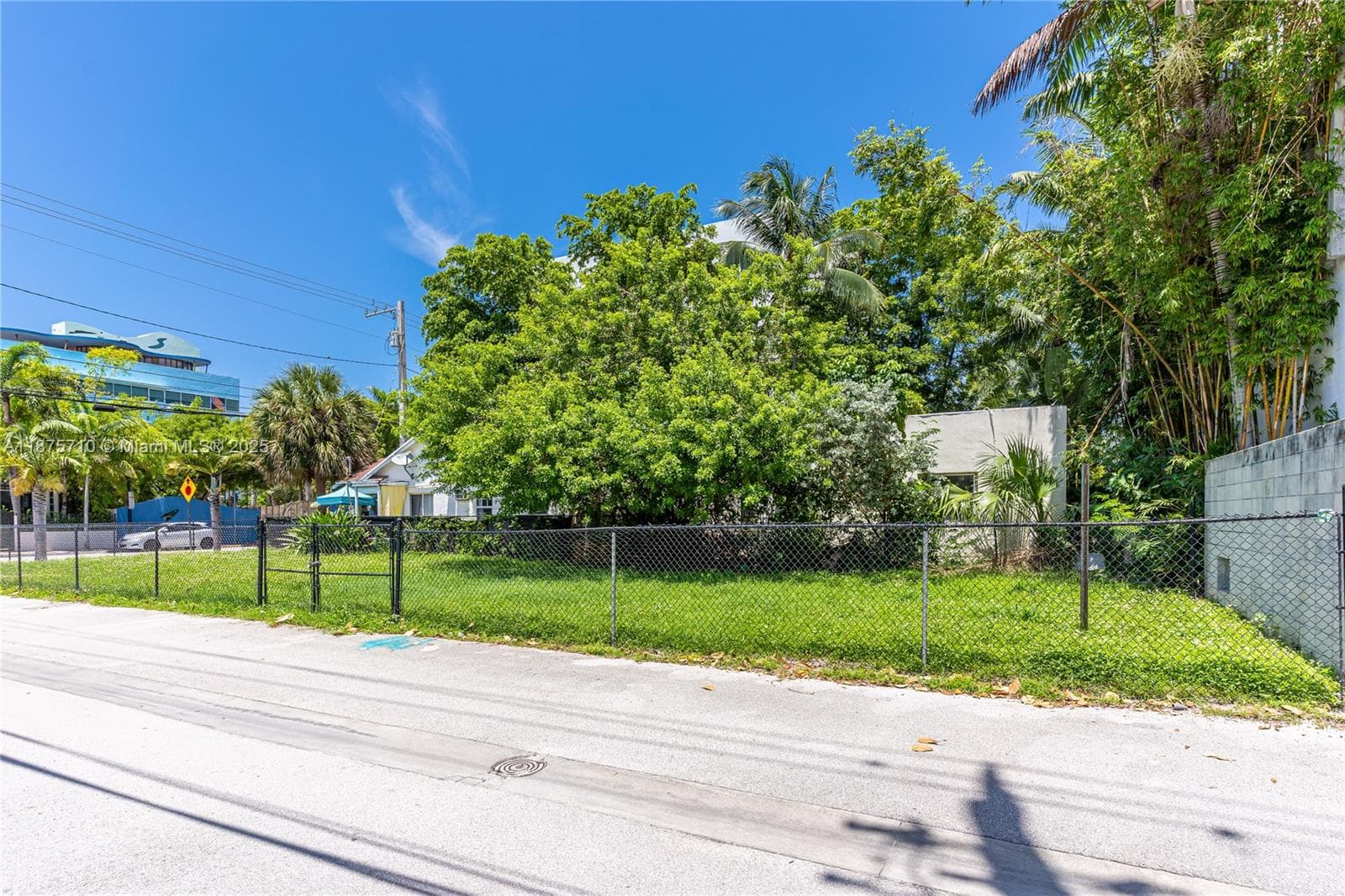 918 4th St, Miami Beach FL 33139 photo 5