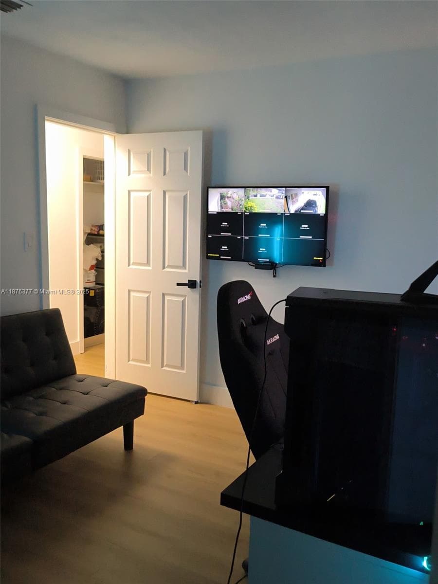 839 NW 13th Ave, Fort Lauderdale FL 33311 photo 4