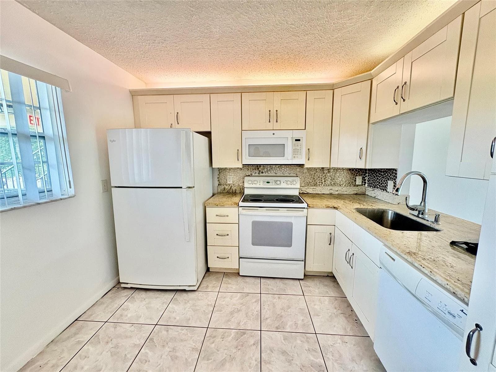 3905 N Nob Hill Road # 201, Sunrise FL 33351 photo 5