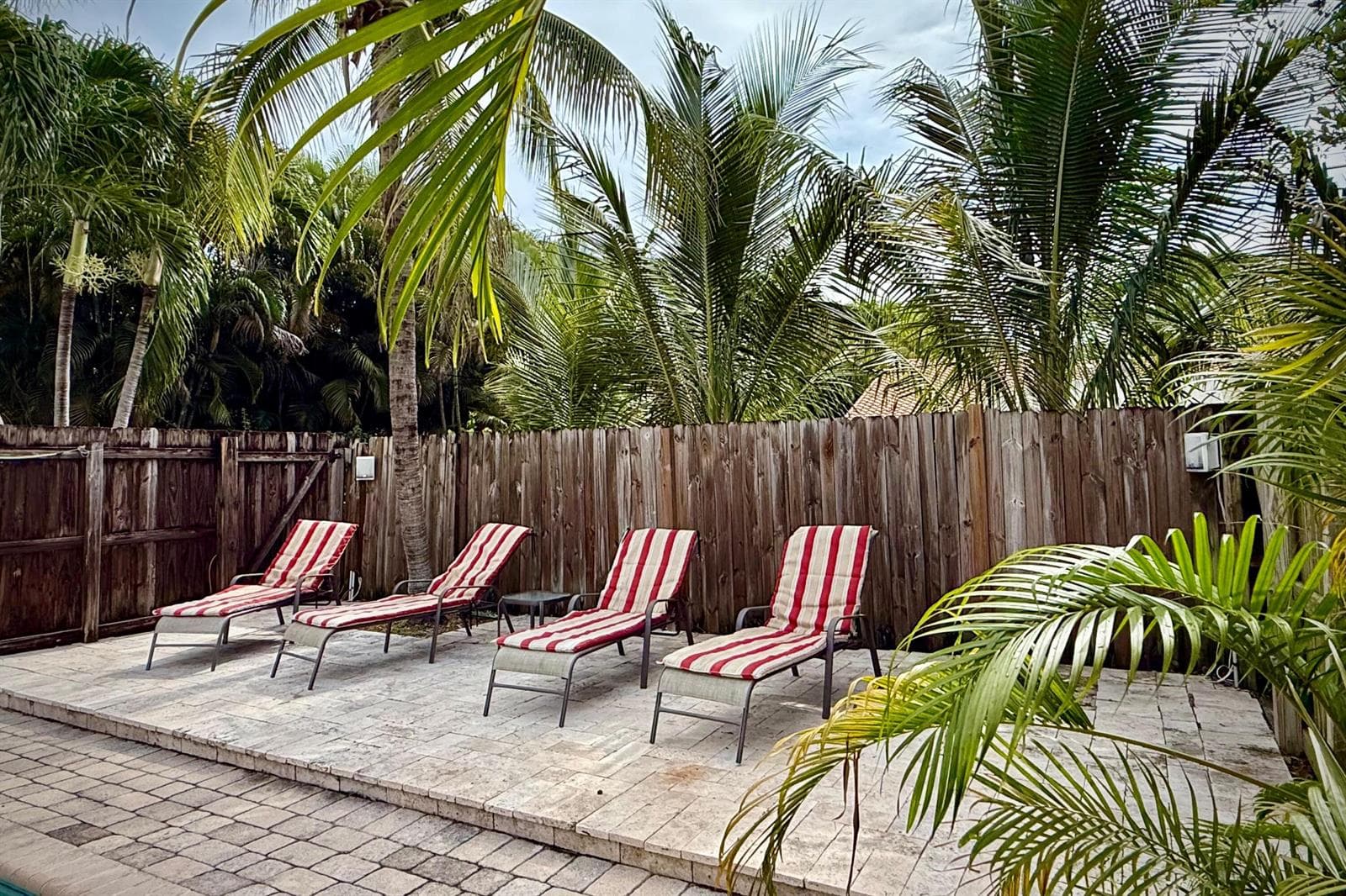 619 NE 7th Avenue, Delray Beach FL 33483 photo 3