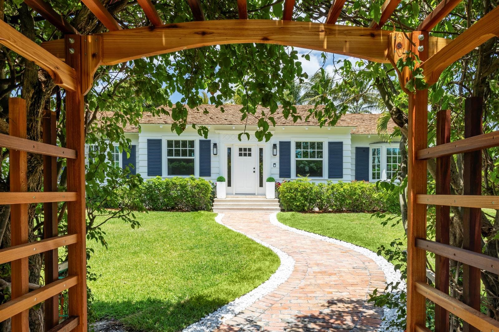 1017 Tamarind Road, Delray Beach FL 33483 photo 4