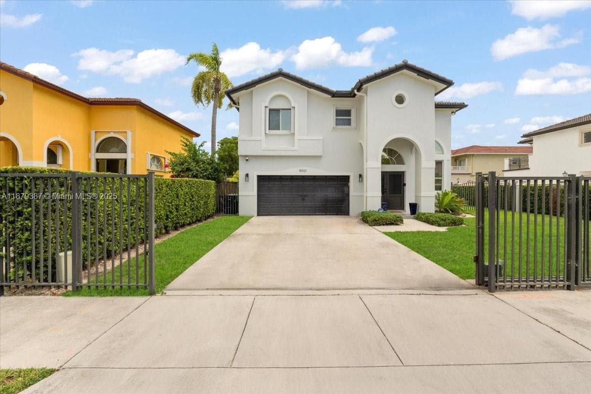 15931 SW 61st Ln, Miami FL 33193 photo 2