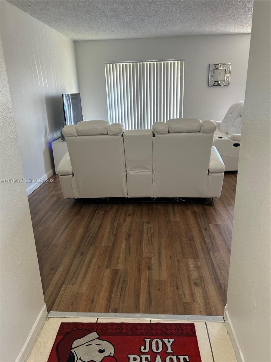 17901 NW 68th Ave # R209, Hialeah FL 33015 photo 2