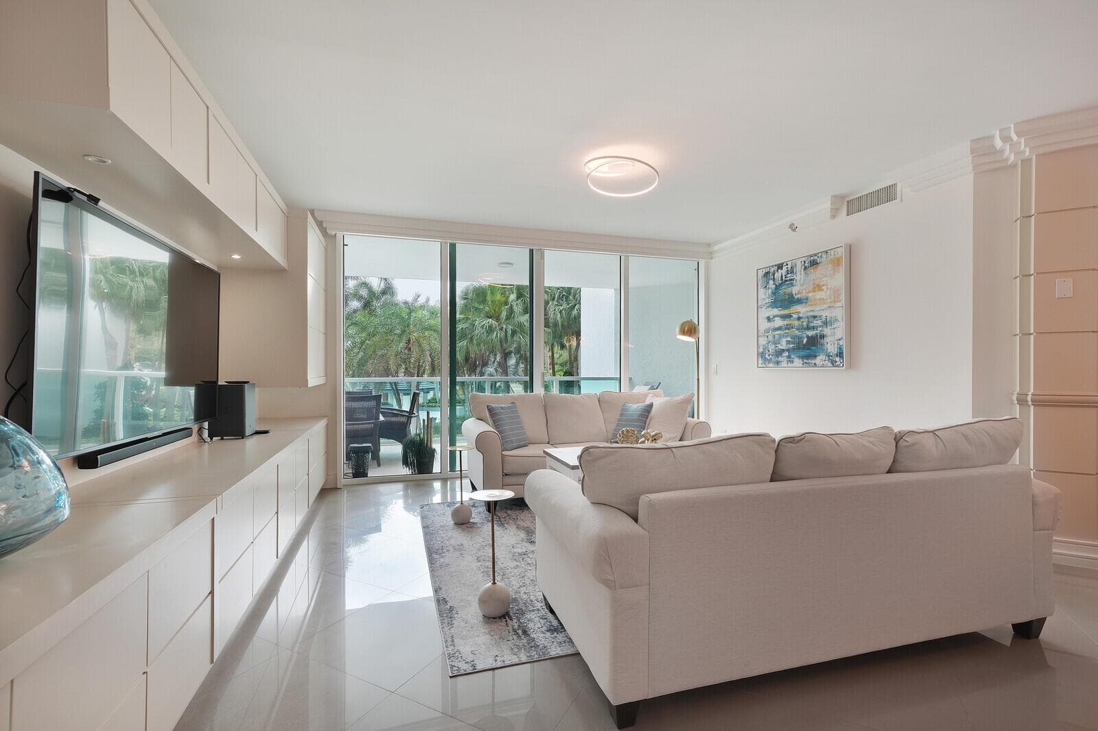 550 SE Mizner Boulevard # B209, Boca Raton FL 33432 photo 2