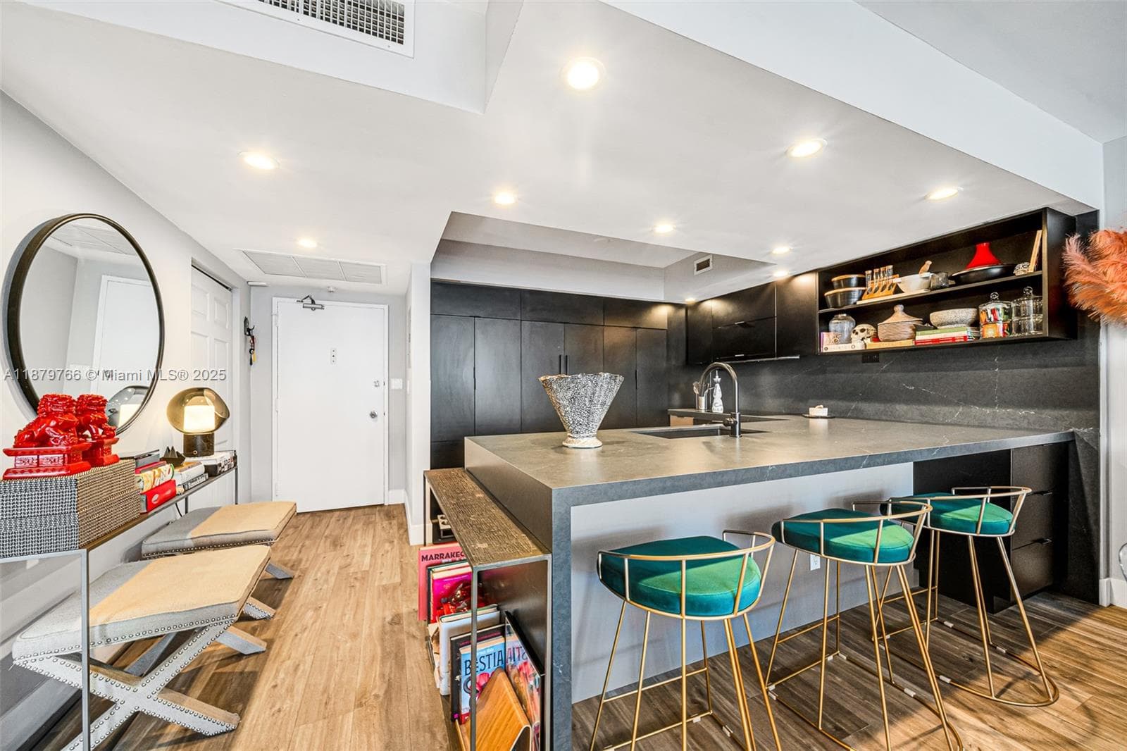 5600 Collins Ave # 12E, Miami Beach FL 33140 photo 3