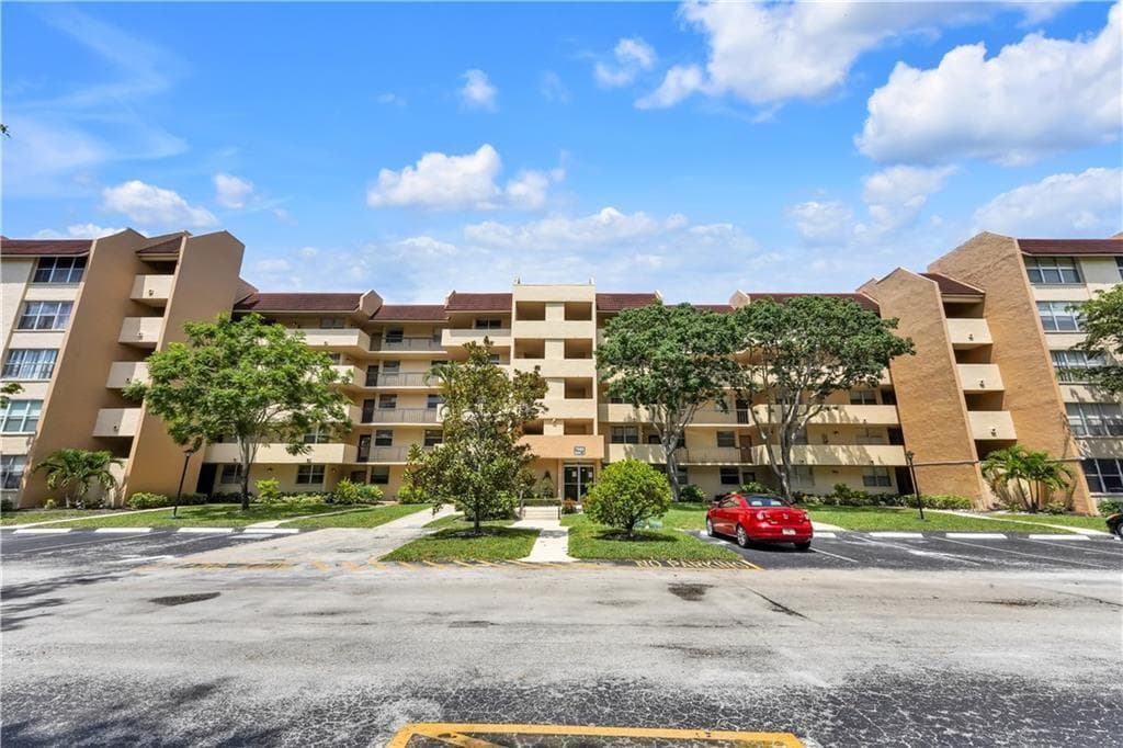 7080 Environ Boulevard # 522, Lauderhill FL 33319 photo 2