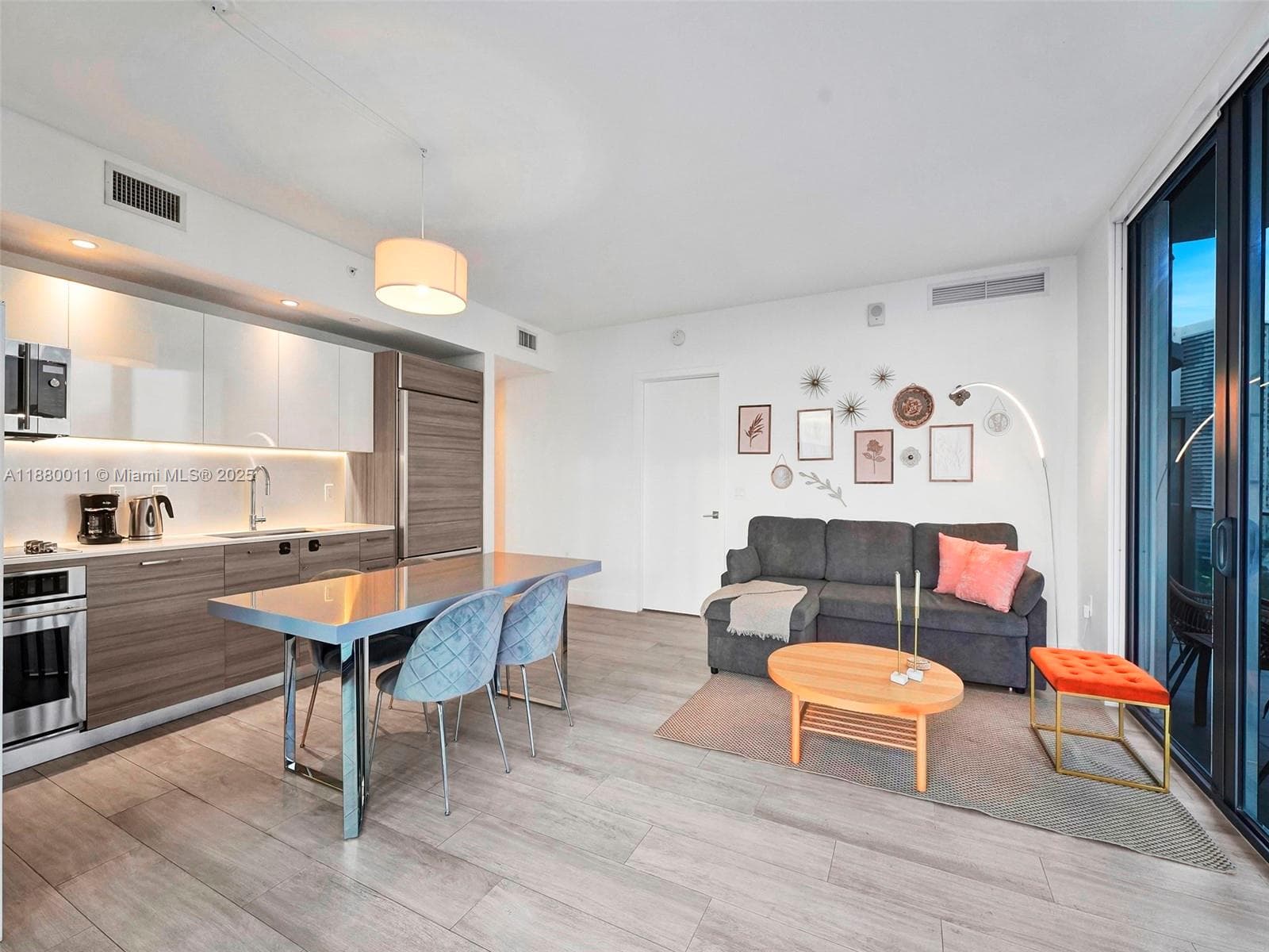 121 NE 34th St # 1601, Miami, FL 33137 photo 4