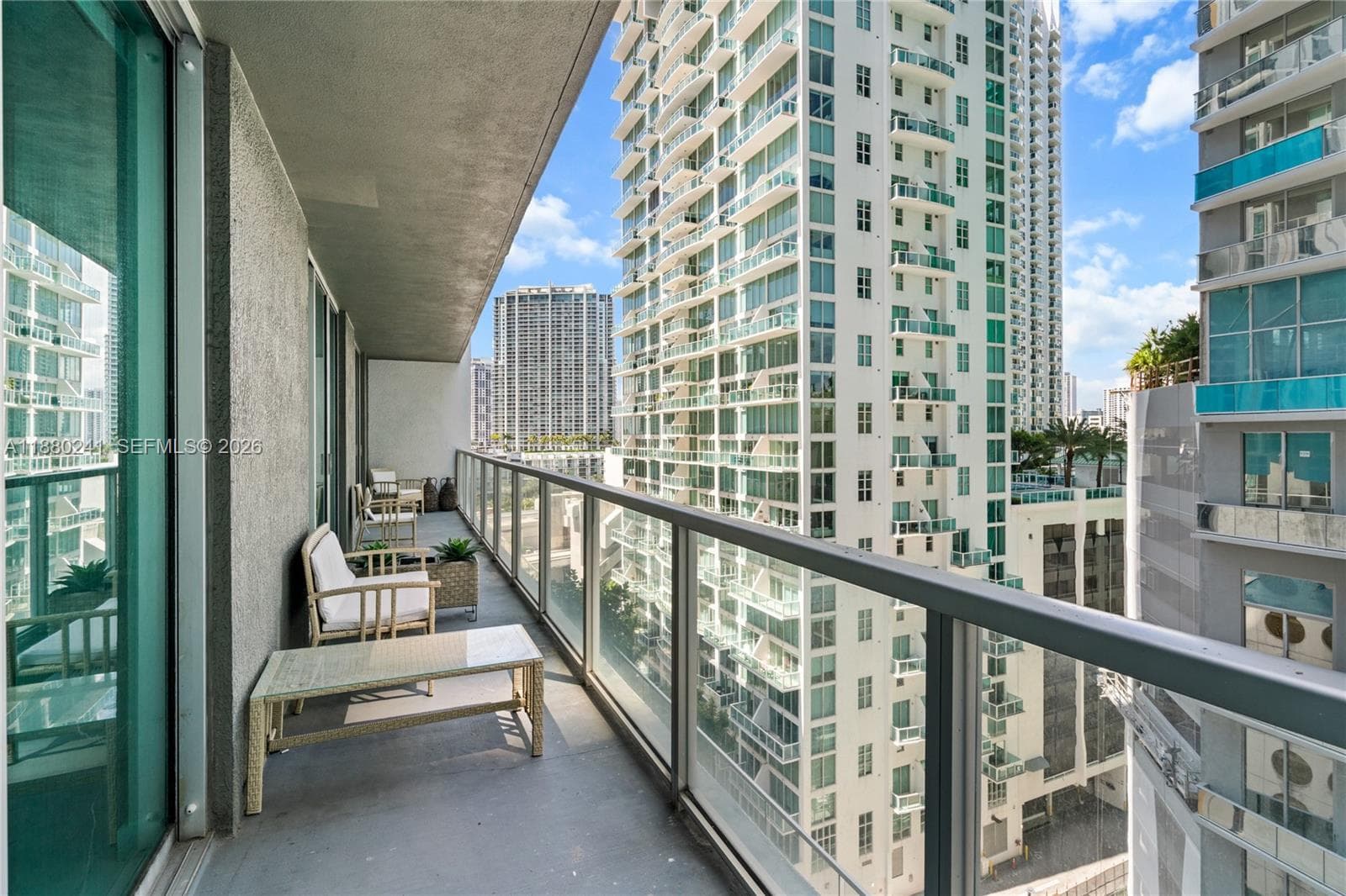 55 SE 6th St # 1203, Miami FL 33131 photo 4
