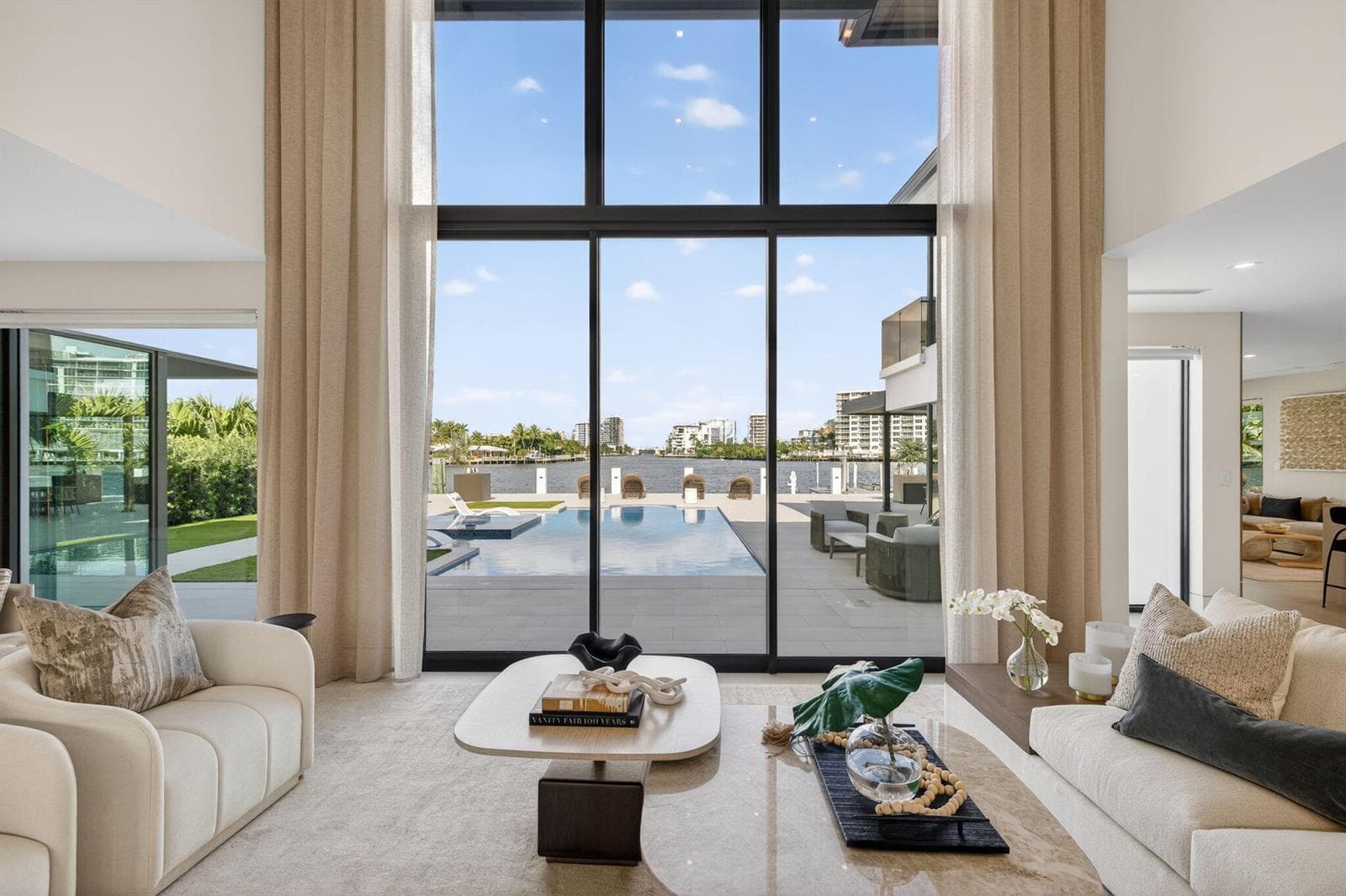 2533 Aqua Vista Boulevard, Fort Lauderdale FL 33301 photo 5