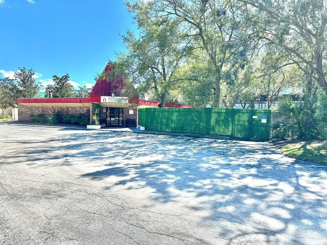 940 Winter Park Drive, FL 32707 photo 4