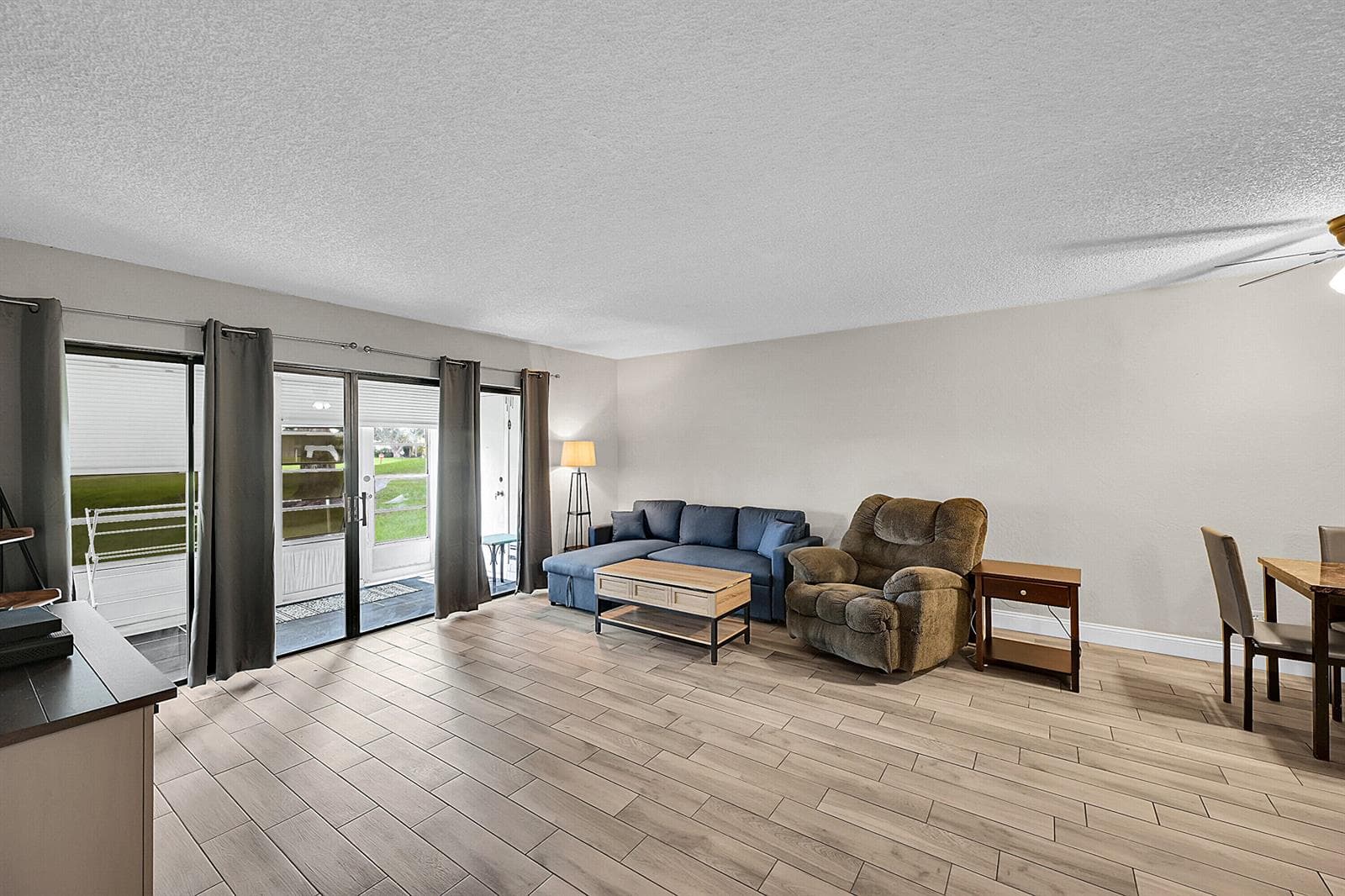 497 Piedmont K, Delray Beach FL 33484 photo 2