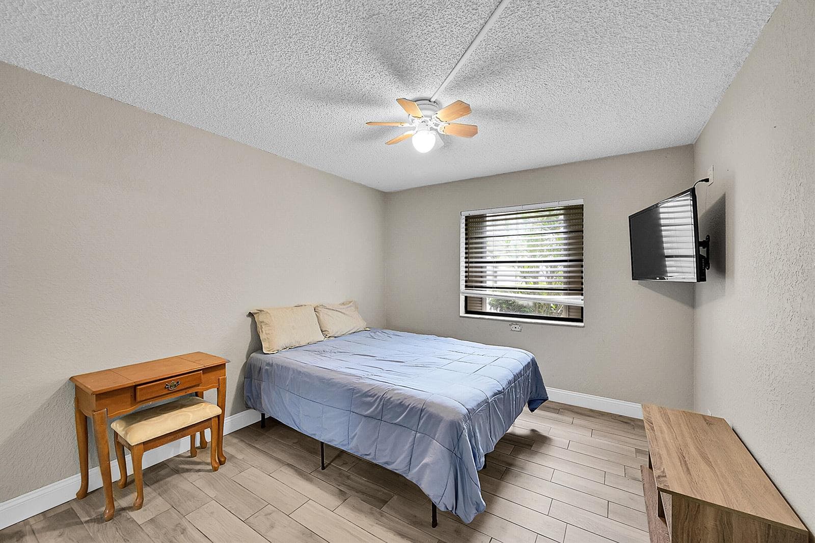 497 Piedmont K, Delray Beach FL 33484 photo 5