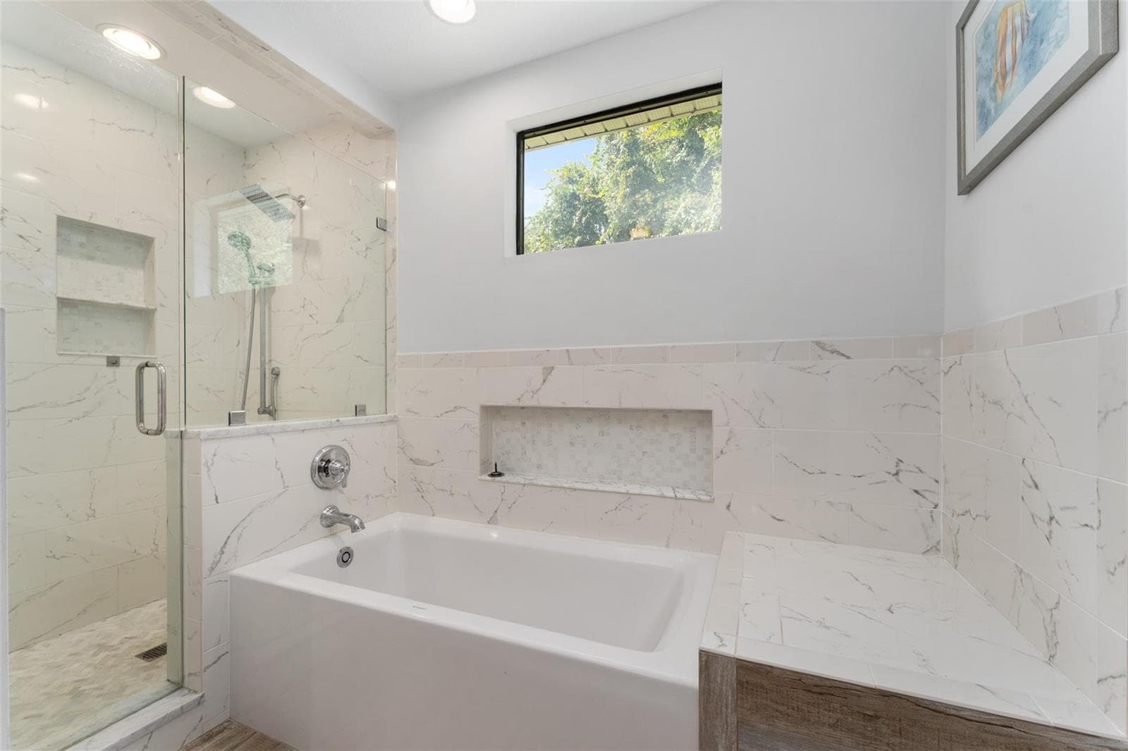 115 Flora Terrace, FL 32640 photo 4