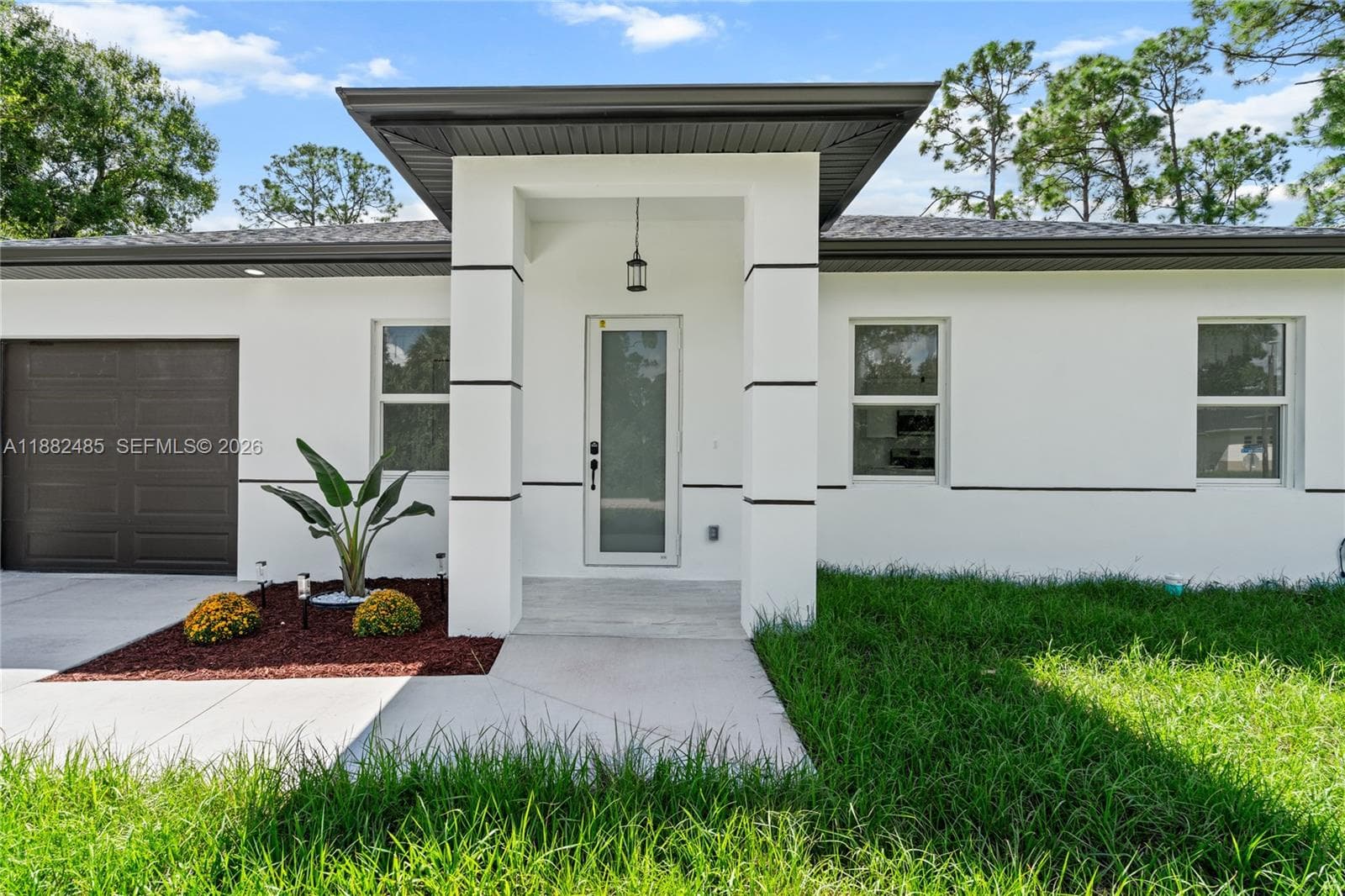 936 Anthony E, Lehigh Acres FL 33974 photo 2