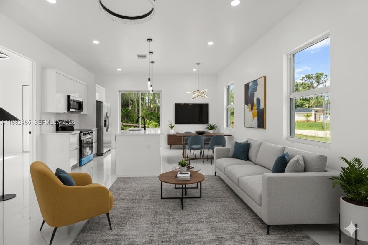 936 Anthony E, Lehigh Acres FL 33974 photo 4