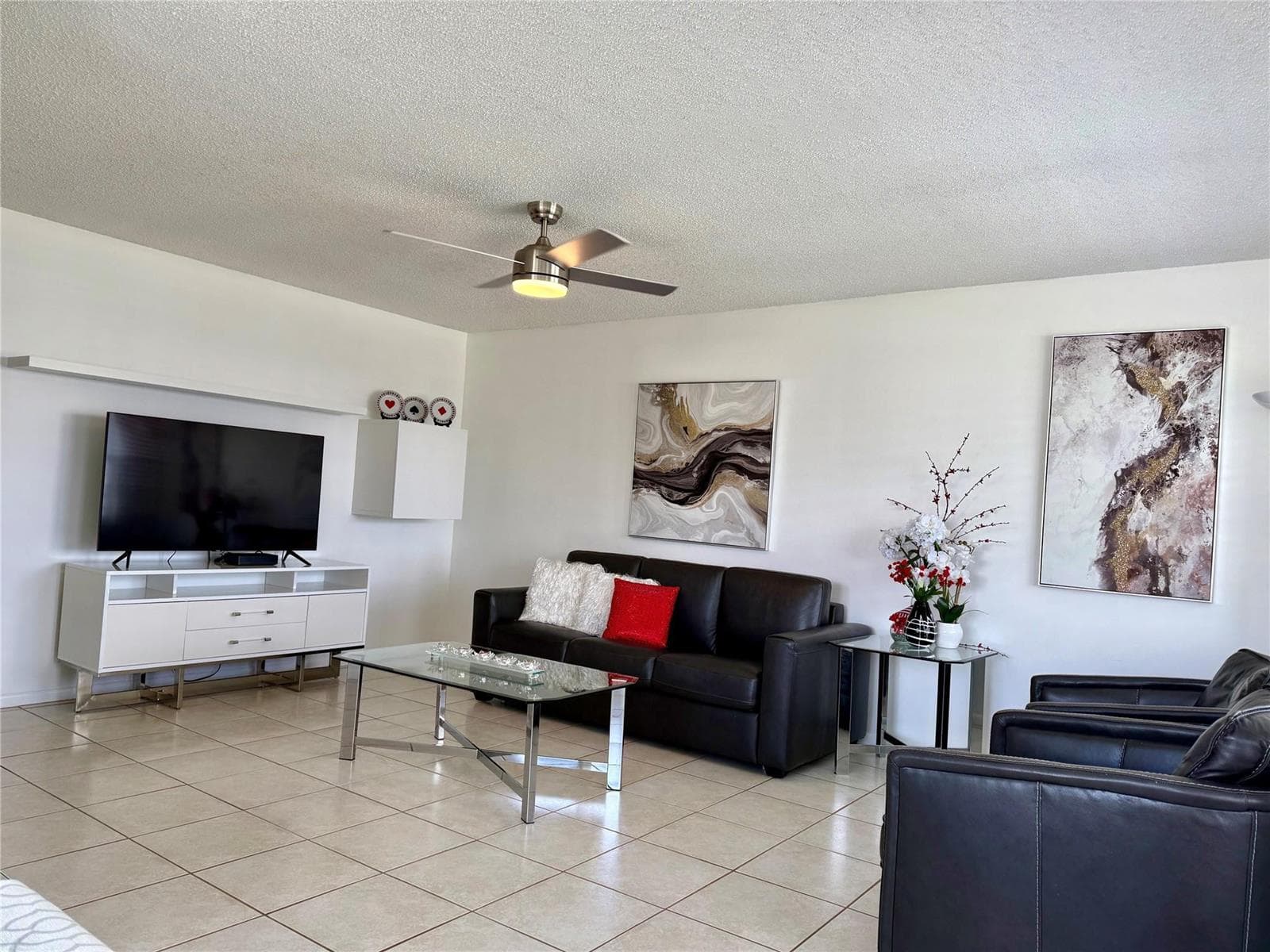 144 Farnham F, Deerfield Beach FL 33442 photo 3