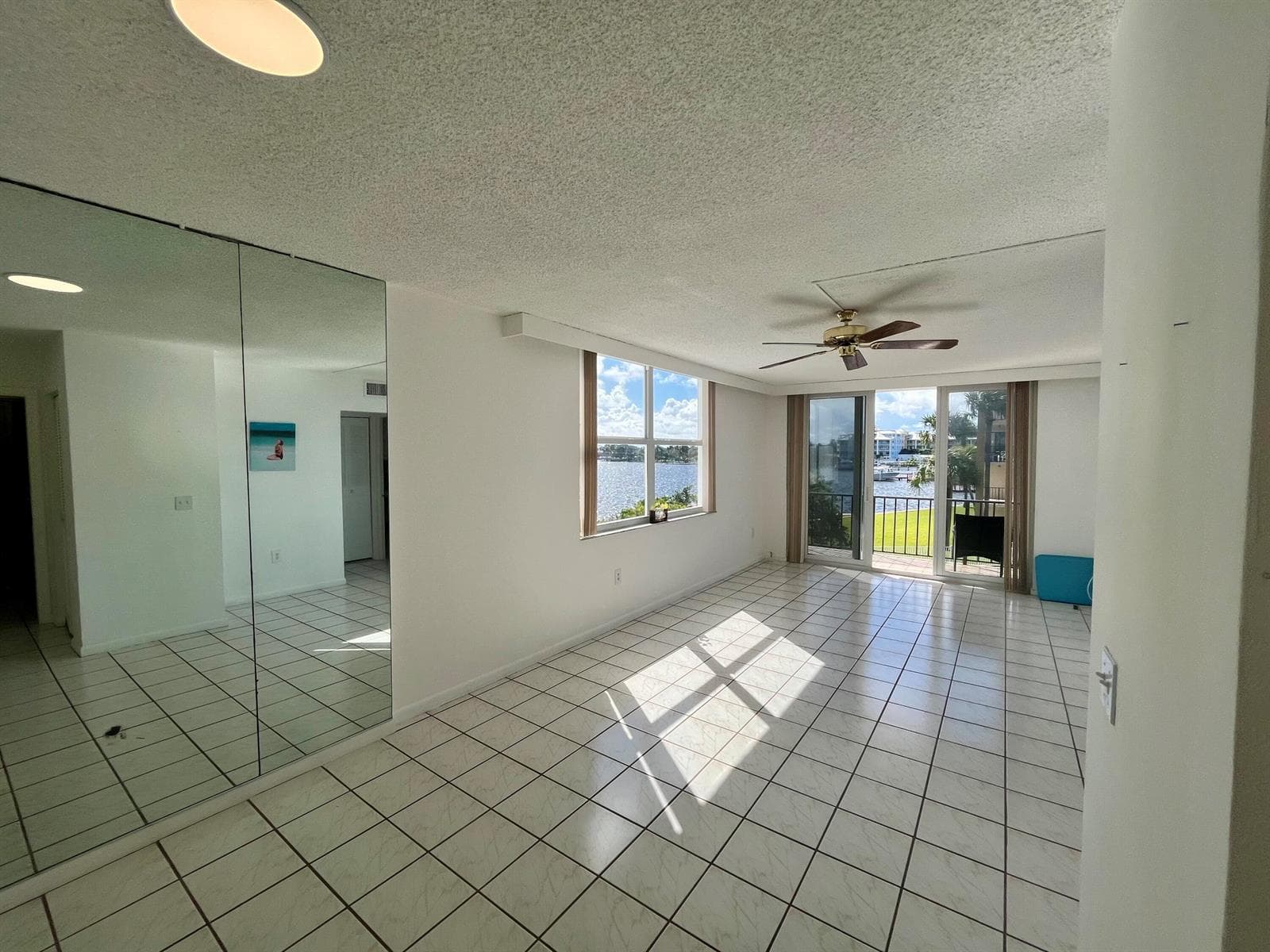 301 Croton Avenue # 305, Lantana FL 33462 photo 4